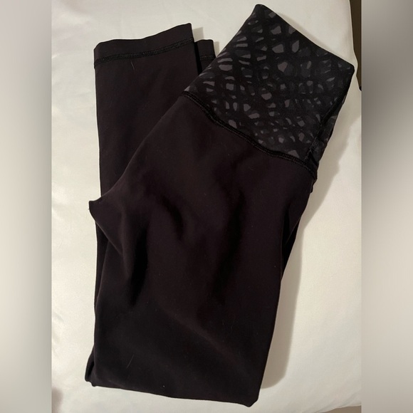 Lululemon All The Right Places Hi Rise Leggings - Picture 12 of 13